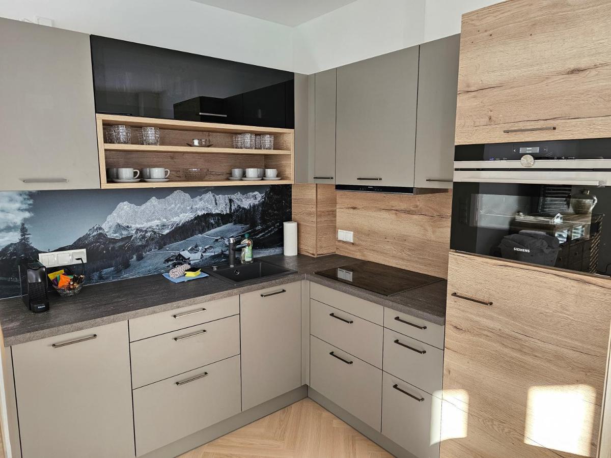 Rocks Graz Apartment ภายนอก รูปภาพ